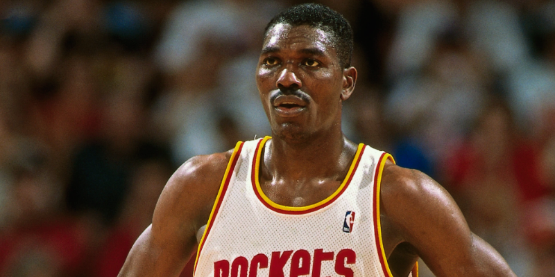 Hakeem-Olajuwon-turtingas-NBA-krepšininkas